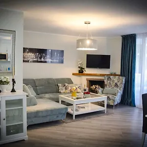 Luxury 2-bed With Big Terrace In With Outdoor Pools In Calahonda , Sitio de Calahonda Spain